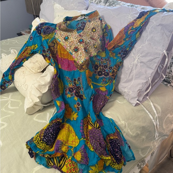 star india Dresses & Skirts - Colorful Floral Mini Dress Perfect for the BEACH!!!